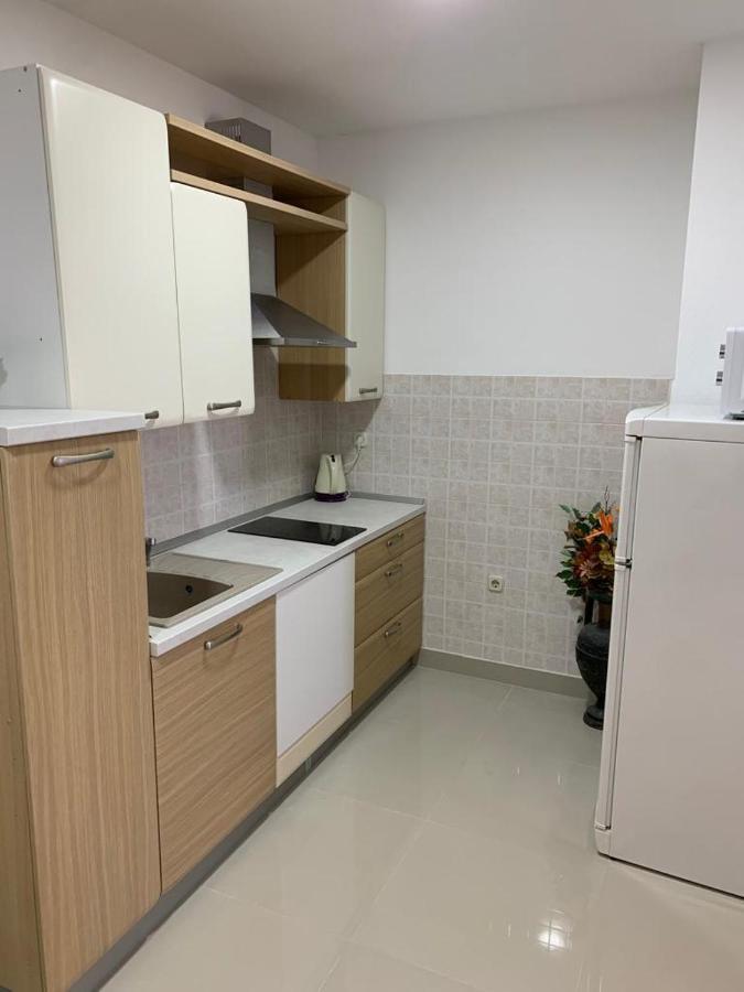 פודגורה Apartmani California II מראה חיצוני תמונה