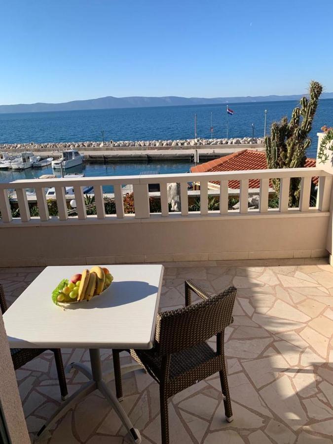 פודגורה Apartmani California II מראה חיצוני תמונה